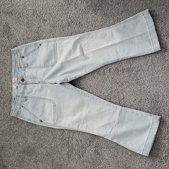 Levis womens cropped jeans - Picture 2 of 14